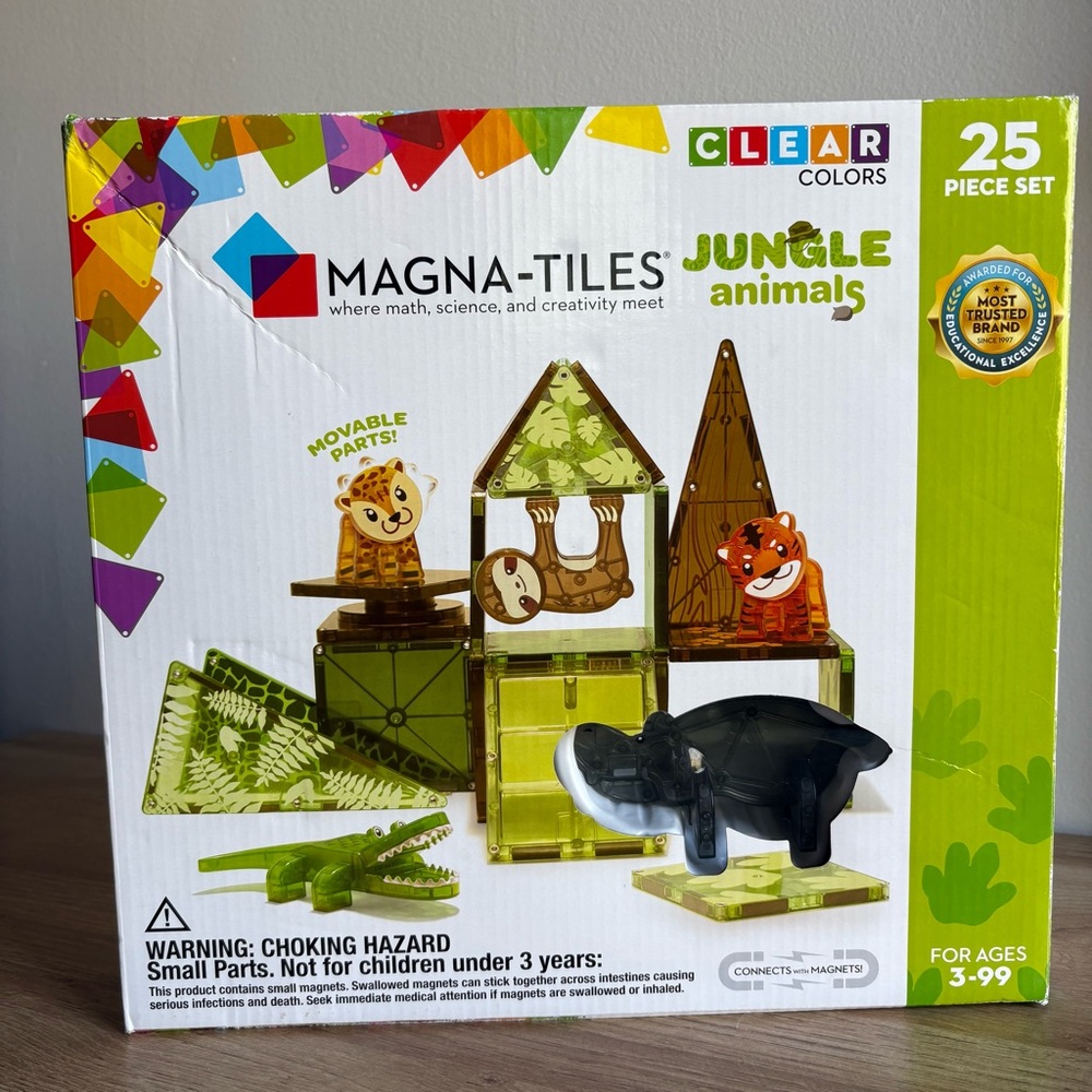 New Magna-Tiles Jungle Animals Building Set